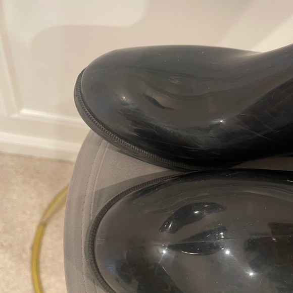 Louis Vuitton Rain Boots - Picture 3 of 6